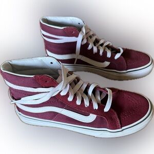 VANS OFF THE WALL BURGUNDY SUEDE SNEAKERS 6.5